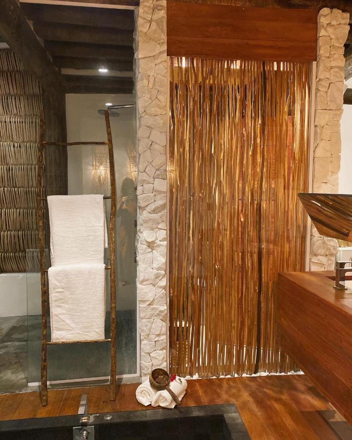 Pantai Atins Apartment Luaran gambar
